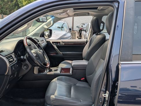 Used 2019 Lexus GX 460 Premium AWD/4WD image 17