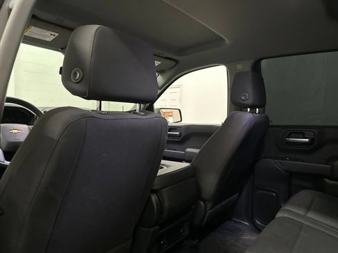 Used 2020 Chevrolet Silverado 1500 Custom w/ Custom Value Package RWD image 47