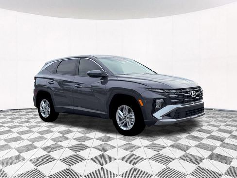 New 2026 Hyundai Tucson SE image 16