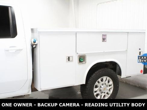 Used 2022 Chevrolet Silverado 2500 LT w/ Convenience Package image 10