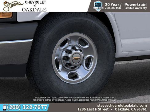 New 2025 Chevrolet Express 2500 w/ Driver Convenience Package image 9