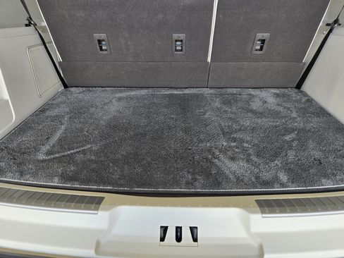 Used 2024 Lincoln Navigator L Black Label AWD/4WD image 31