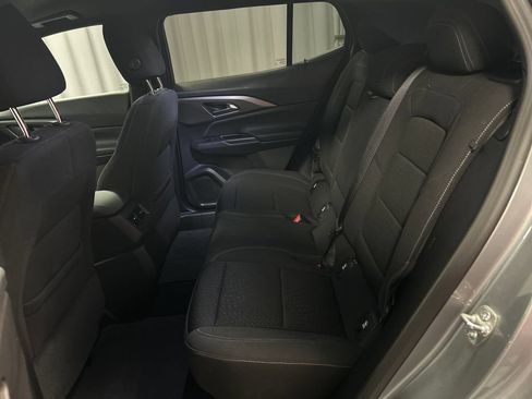 Used 2025 Chevrolet Equinox EV LT FWD image 22