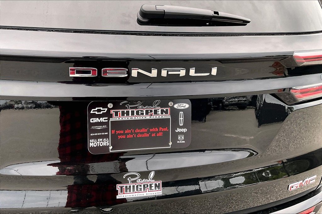 Used 2025 GMC Acadia Denali w/ Super Cruise Package FWD image 27
