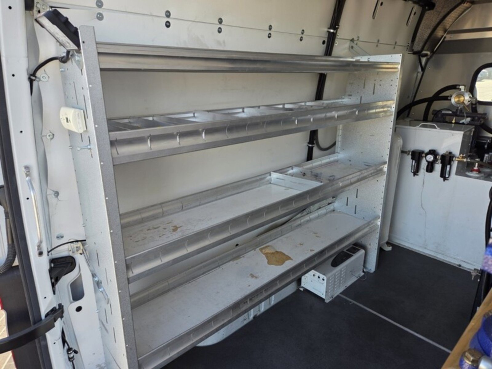 Used 2017 Mercedes-Benz Sprinter 2500 image 14