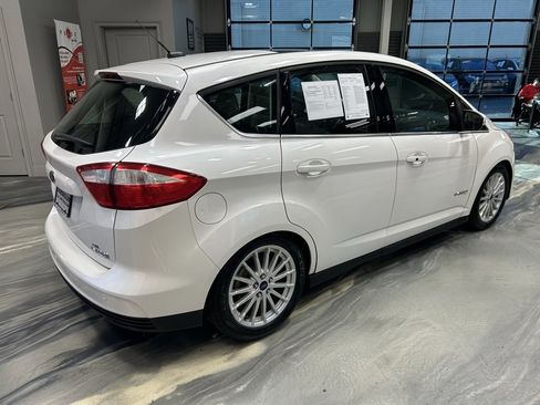 Used 2016 Ford C-MAX SEL w/ Equipment Group 302A image 29