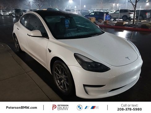 Used 2021 Tesla Model 3 Long Range image 2