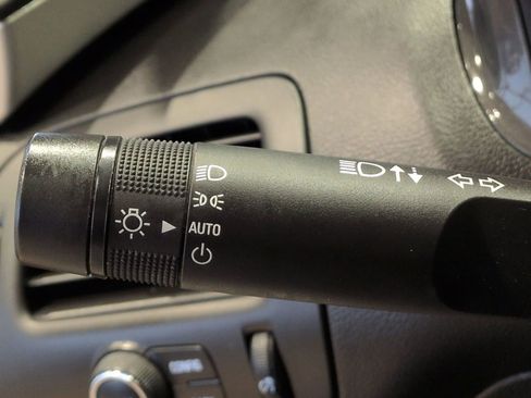 Used 2013 Chevrolet Volt Premium w/ Premium Trim Package image 30