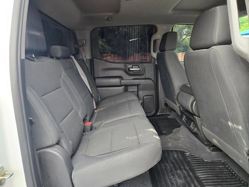 Used 2020 Chevrolet Silverado 1500 Custom w/ Custom Value Package RWD image 25