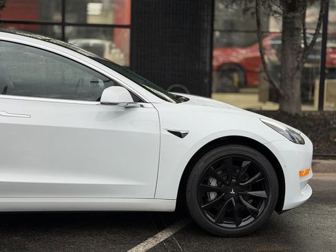 Used 2020 Tesla Model 3 Standard Range Plus image 23
