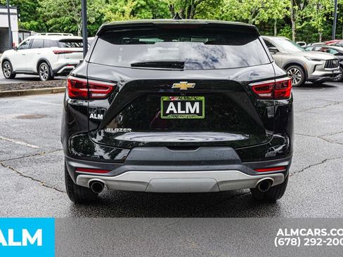 Used 2025 Chevrolet Blazer LT FWD image 10