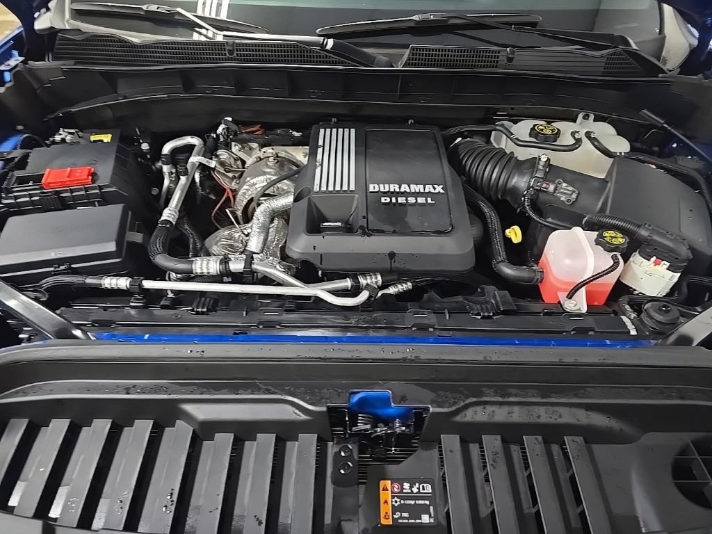 Used 2023 GMC Sierra 1500 AT4 w/ Technology Package AWD/4WD image 14