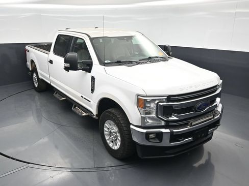 Used 2021 Ford F250 XLT w/ XLT Value Package AWD/4WD image 36