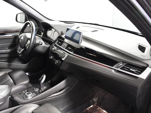 Used 2020 BMW X1 xDrive28i w/ Premium Package AWD/4WD image 19