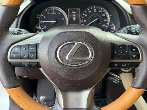 Used 2017 Lexus RX 350 FWD w/ Premium Package image 11