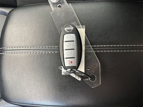 Used 2023 Nissan Sentra SV image 27