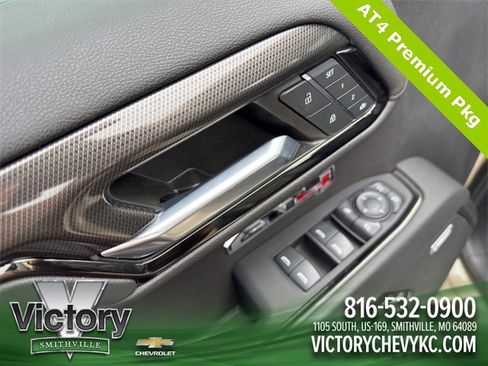 Used 2023 GMC Sierra 1500 AT4 w/ AT4 Premium Package image 12