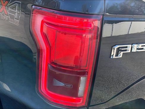 Used 2015 Ford F150 Lariat w/ Equipment Group 502A Luxury AWD/4WD image 34
