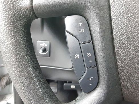 Used 2021 Chevrolet Express 2500 w/ Driver Convenience Package image 16