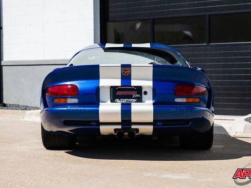 Used 1996 Dodge Viper GTS image 15