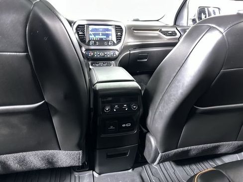 Used 2023 GMC Acadia AT4 w/ Technology Package image 22