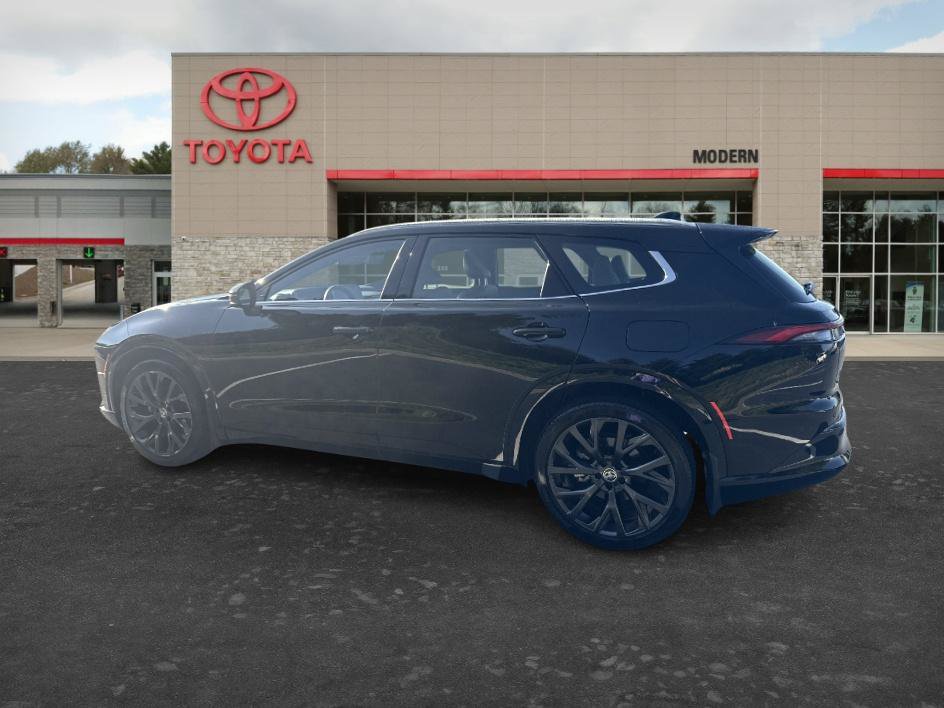Certified 2025 Toyota Crown Signia w/ Advanced Technology Package AWD/4WD image 5