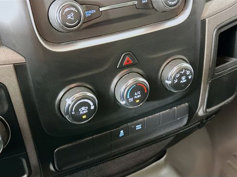 Used 2017 RAM 1500 Tradesman w/ Power & Remote Entry Group image 21