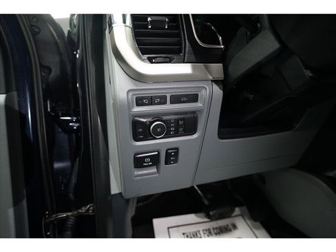 Used 2021 Ford F150 XLT w/ Equipment Group 302A High image 17