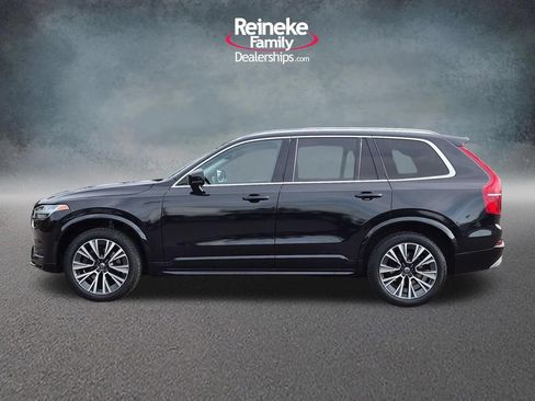 Used 2021 Volvo XC90 T6 Momentum AWD/4WD image 9
