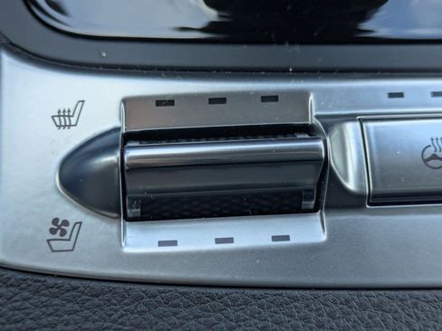 Used 2025 Kia Carnival SX Prestige FWD image 24
