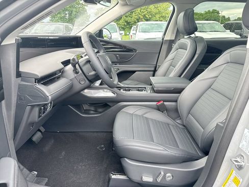 New 2026 Lincoln Nautilus Reserve w/ Jet Appearance Package AWD/4WD image 21