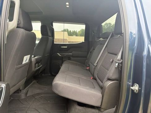 Used 2021 Chevrolet Silverado 1500 LT Trail Boss w/ Bed Protection Package AWD/4WD image 8