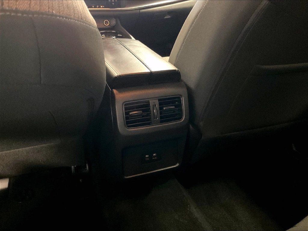 Certified 2023 Nissan Rogue SV AWD/4WD image 27