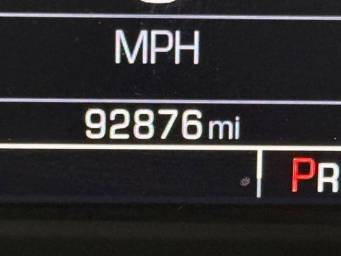 Used 2016 Chevrolet Tahoe LT w/ Luxury Package image 16