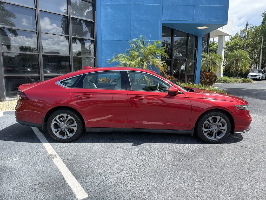 Certified 2024 Honda Accord EX image 22