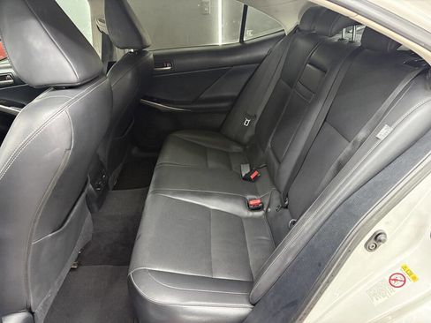 Used 2017 Lexus IS 200t Base 4dr Sedan w/ Navigation System Package image 38