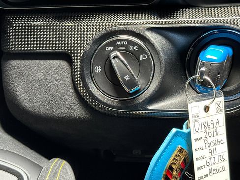 Certified 2018 Porsche 911 GT2 RS RWD image 32