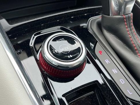 New 2025 GMC Canyon AT4 w/ AT4X Package image 29