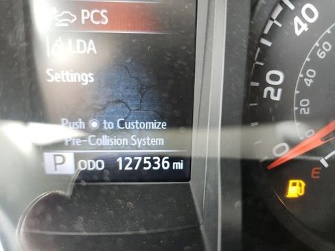 Used 2021 Toyota Tacoma SR AWD/4WD image 13