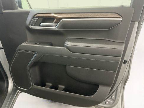 Used 2023 GMC Sierra 1500 Elevation image 33