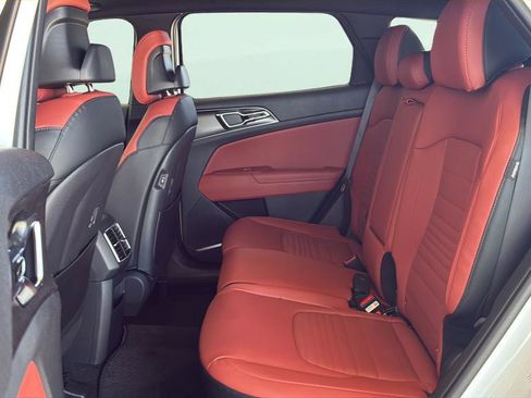 New 2026 Kia Sportage SX FWD image 26