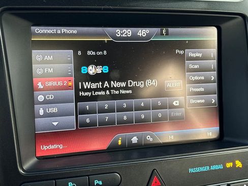 Used 2016 Ford Explorer Platinum image 19