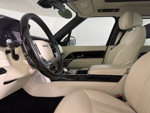 Used 2025 Land Rover Range Rover Autobiography AWD/4WD image 35