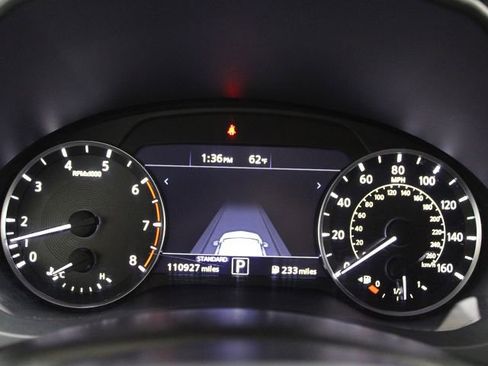 Used 2019 INFINITI QX50 Essential w/ Sensory Package AWD/4WD image 12