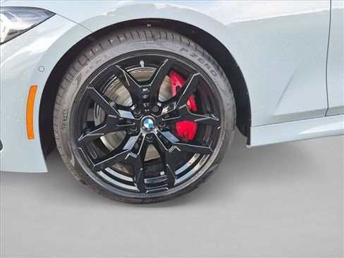 New 2026 BMW 330i Sedan w/ M Sport Package RWD image 10