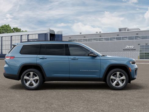 New 2026 Jeep Grand Cherokee L Limited AWD/4WD image 21