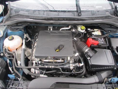 Used 2020 Ford Escape SE image 13