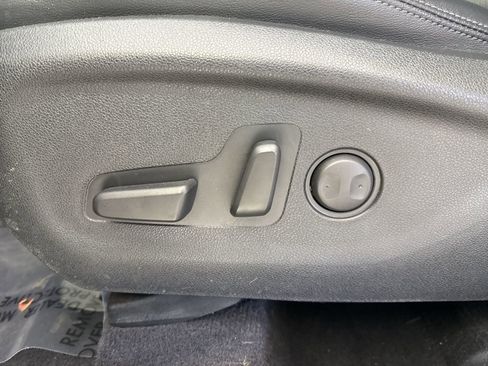 Used 2020 Kia Sorento EX FWD image 21