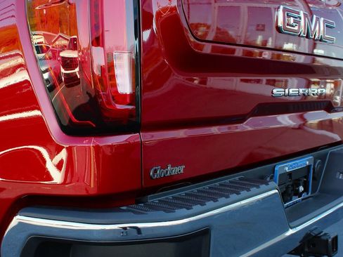 New 2026 GMC Sierra 1500 SLT w/ SLT Premium Package image 16