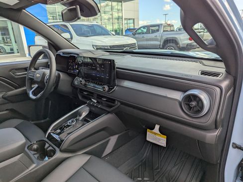 New 2026 Chevrolet Colorado LT w/ LT Convenience Package AWD/4WD image 42